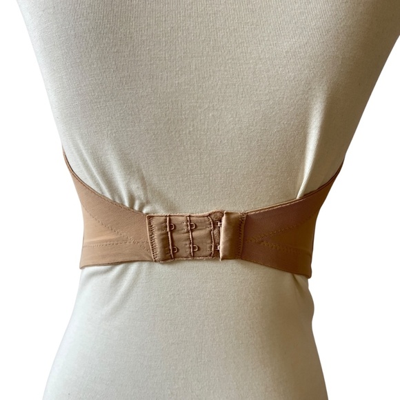 B. TEMPT’D WACOAL STRAPLESS BRA NUDE BEIGE 34DD LINGERIE MODERN SILICONE - Picture 4 of 13